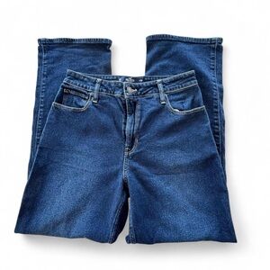 Hollister Women’s Ultra High-Rise Dad Jeans – Size 8R / W29R Classic Blue Wash